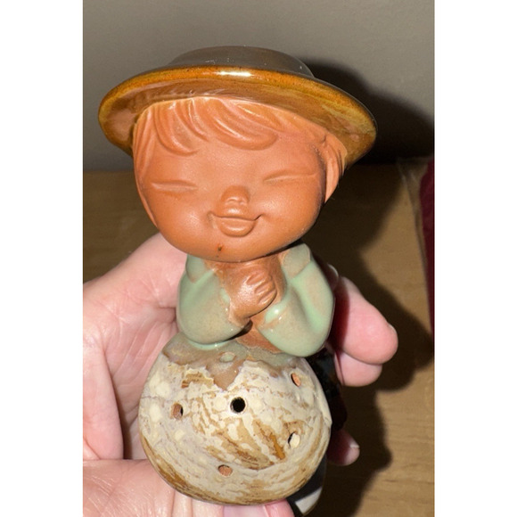 Vintage UCTCI Japan Redware Clay Pottery Boy with Mushroom Figurine READ - Picture 3 of 9